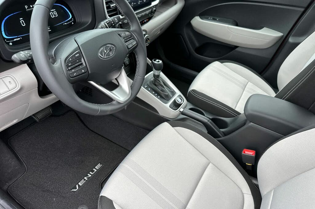 2025 Hyundai Venue