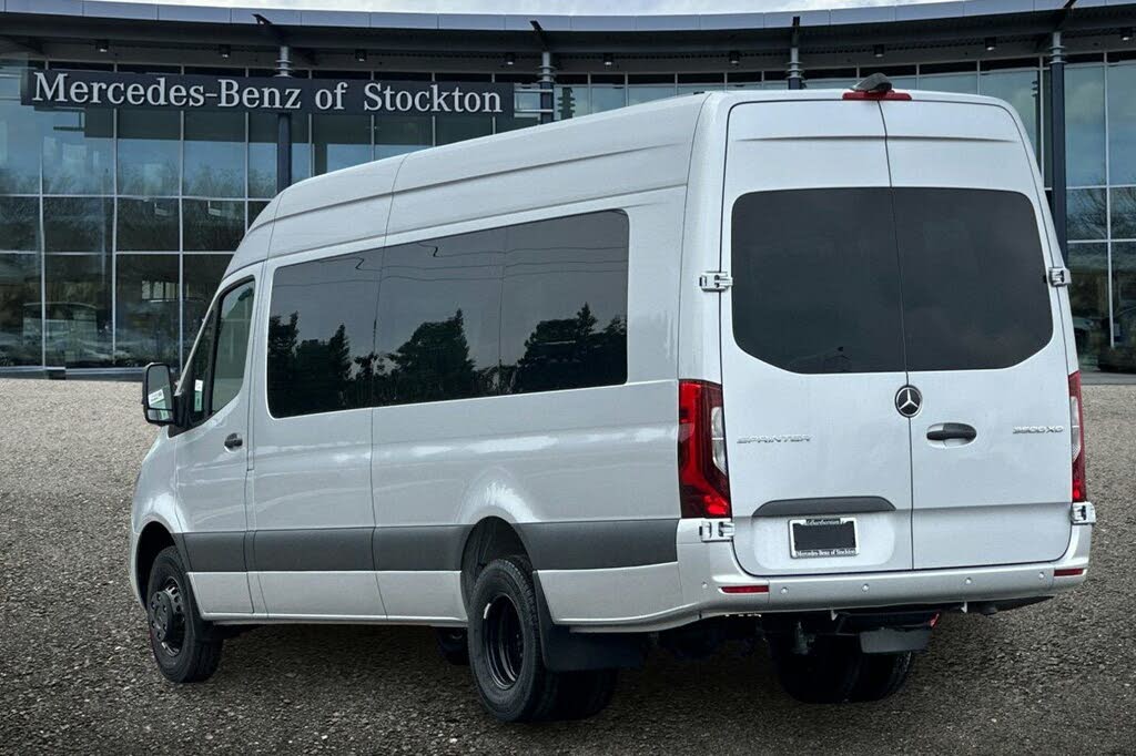 2024 Mercedes-Benz Sprinter