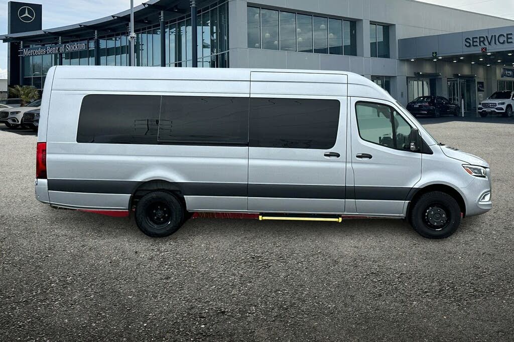 2024 Mercedes-Benz Sprinter