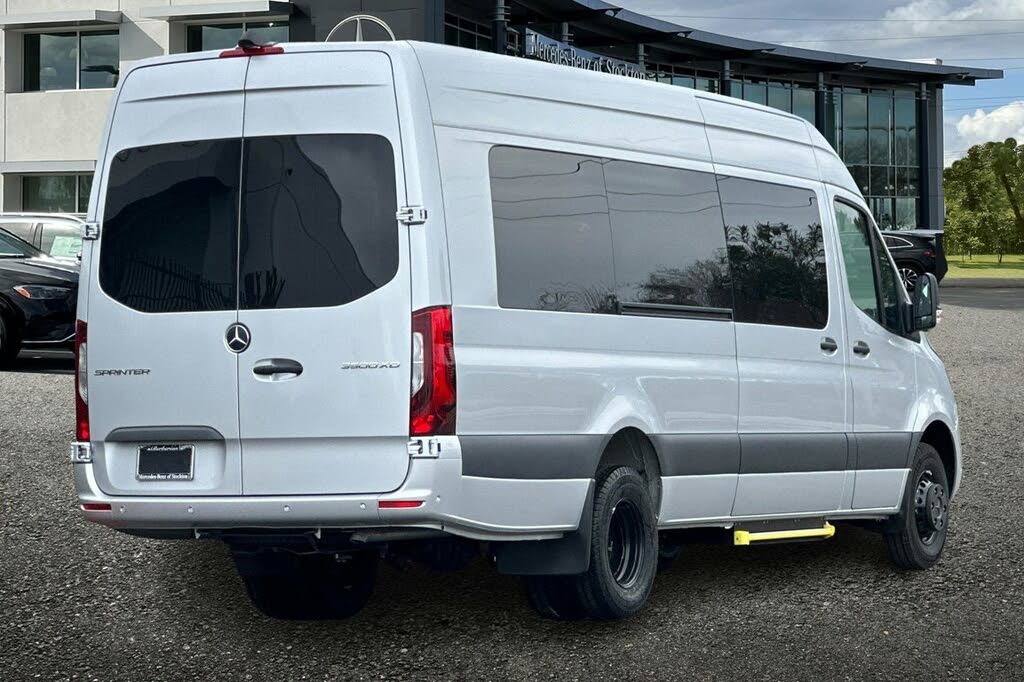 2024 Mercedes-Benz Sprinter