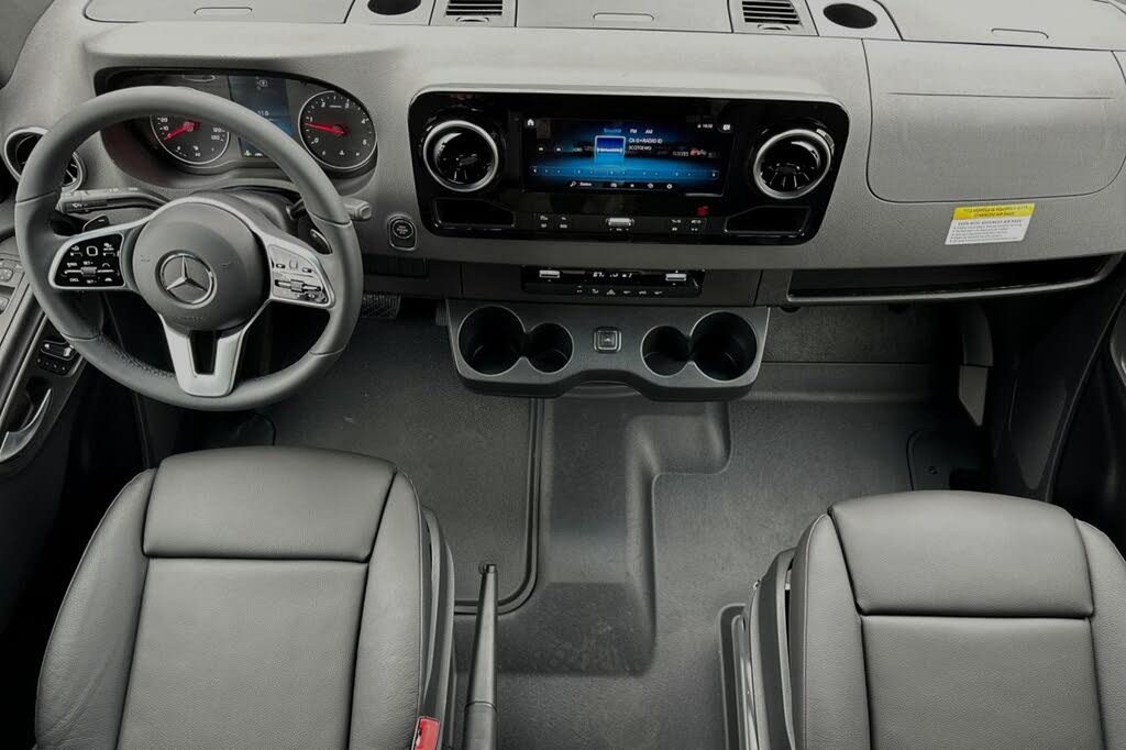 2024 Mercedes-Benz Sprinter
