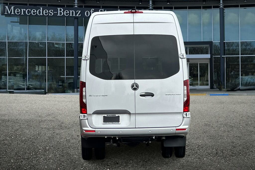 2024 Mercedes-Benz Sprinter