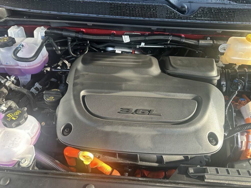 2024 Chrysler Pacifica Plug-In Hybrid