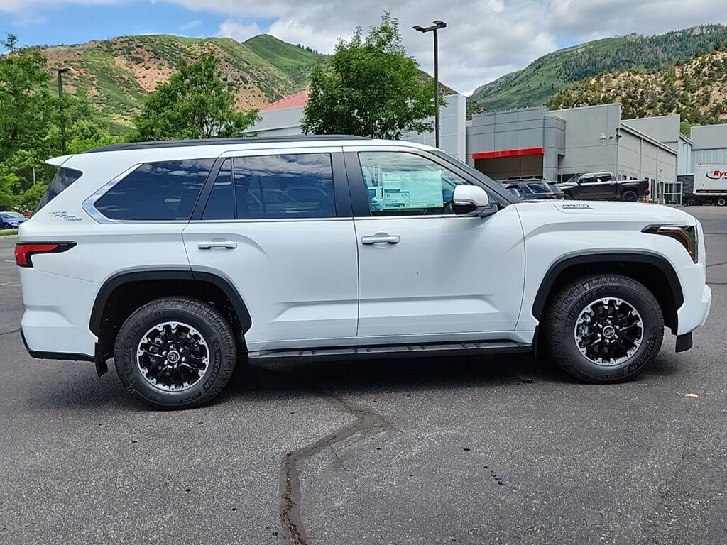 2024 Toyota Sequoia