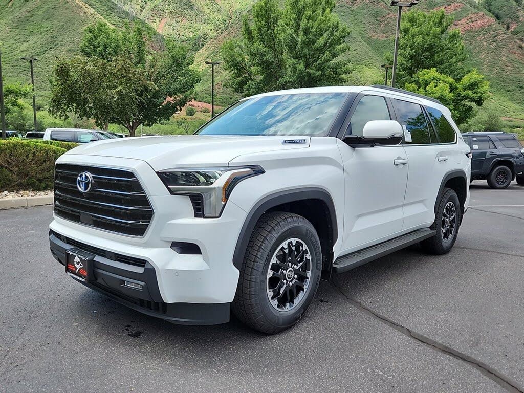 2024 Toyota Sequoia