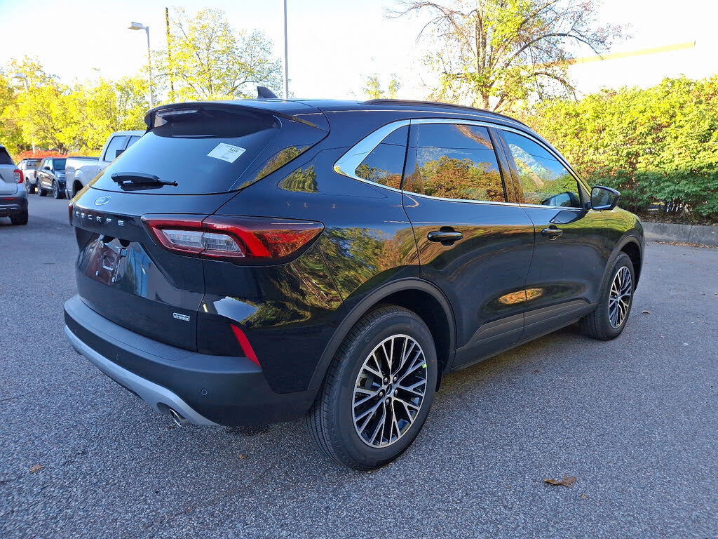 2025 Ford Escape Plug-In Hybrid