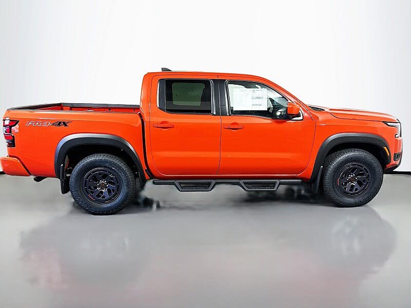 2025 Nissan Frontier