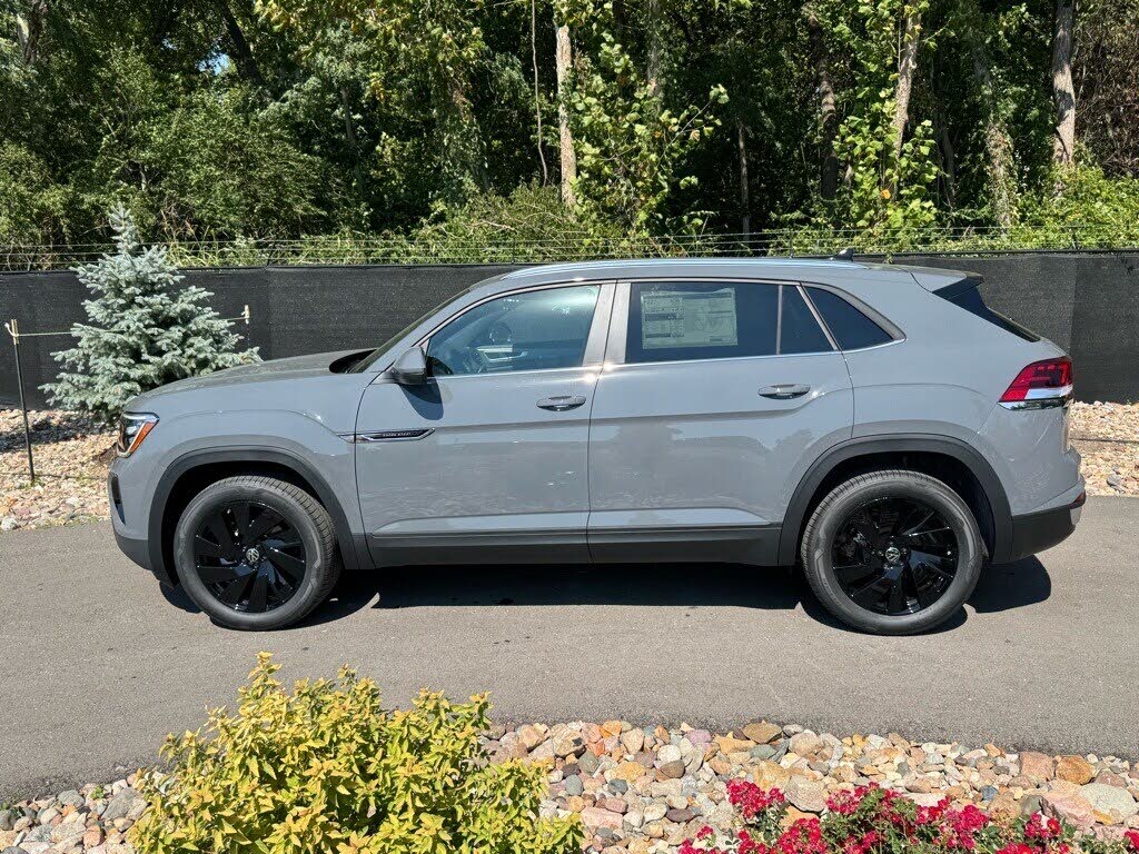 2026 Volkswagen Atlas Cross Sport