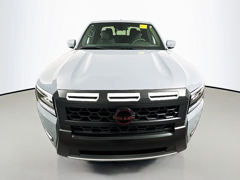 2025 Nissan Frontier