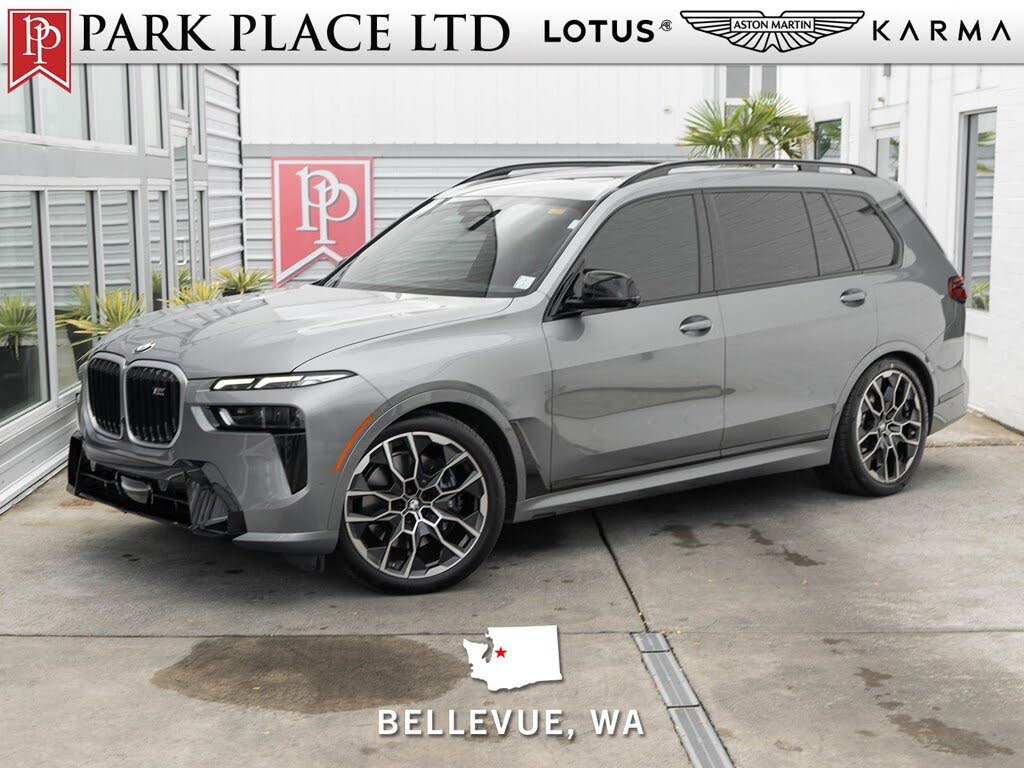 2023 BMW X7 M60i