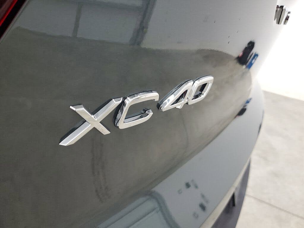 2026 Volvo XC40