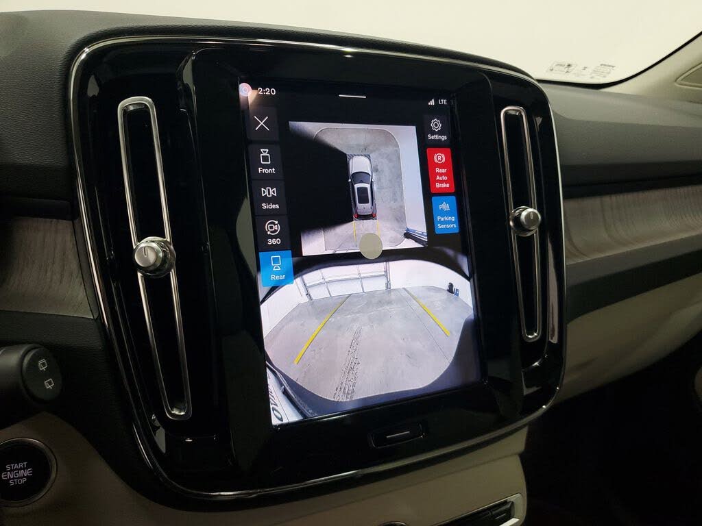 2026 Volvo XC40