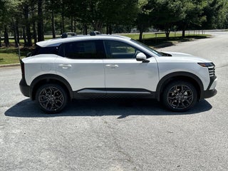 2025 Nissan Kicks