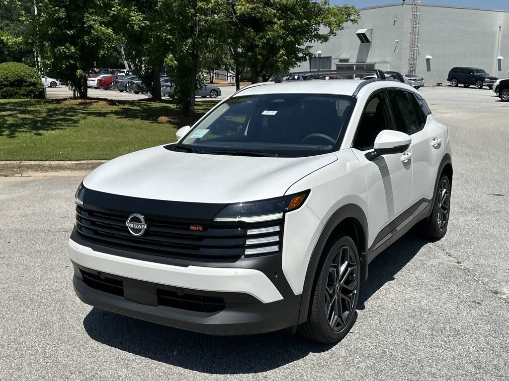 2025 Nissan Kicks