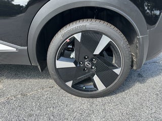 2025 Nissan Kicks