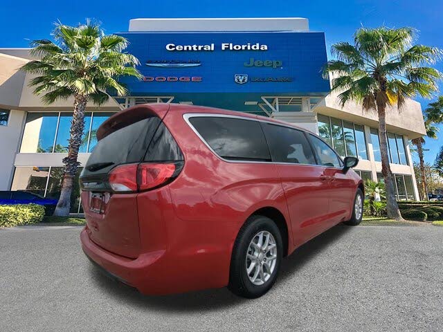 2026 Chrysler Voyager