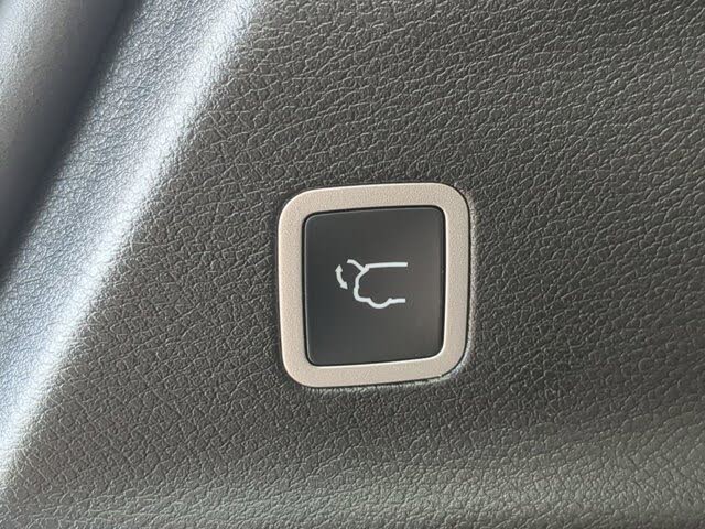 2026 Chrysler Voyager