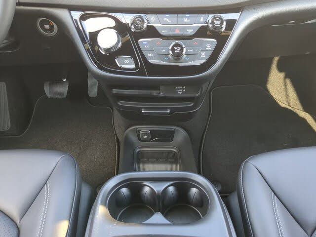 2026 Chrysler Voyager