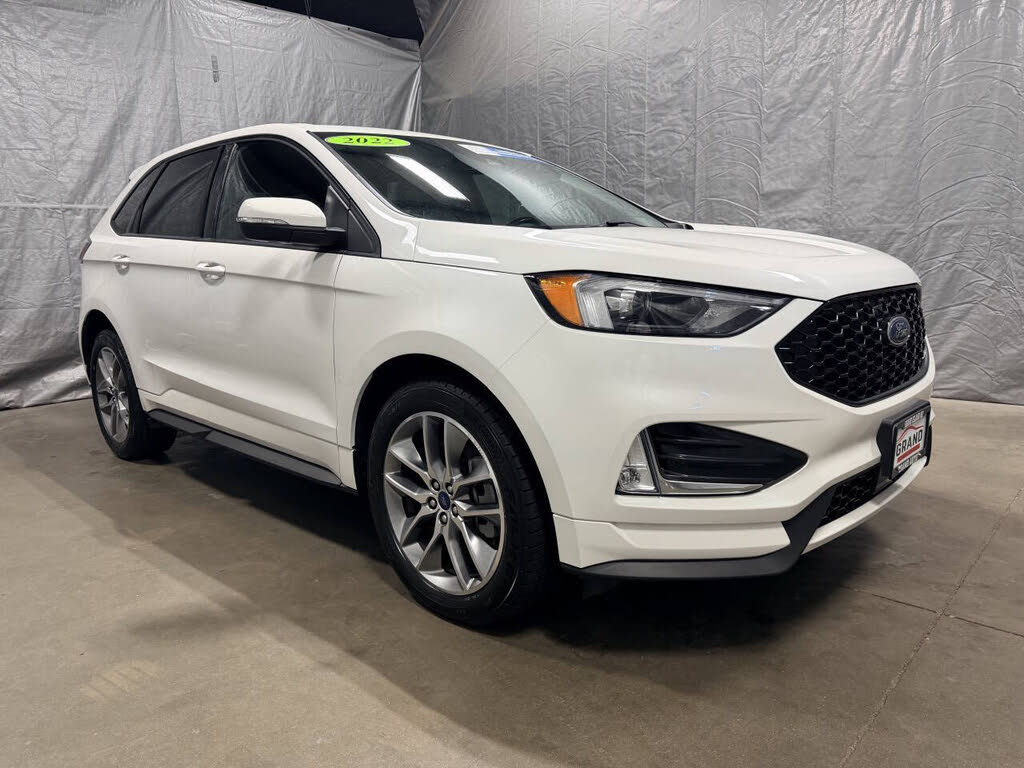 2022 Ford Edge