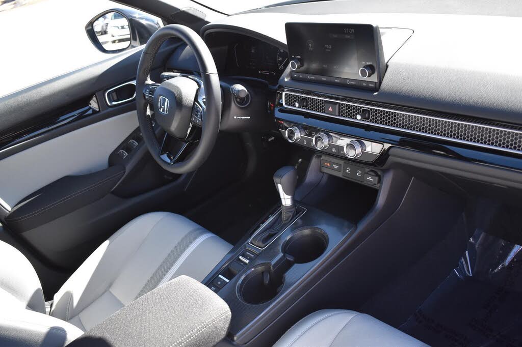 2025 Honda Civic Hybrid