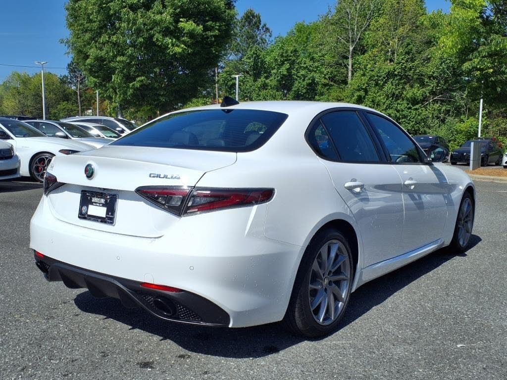 2025 Alfa Romeo Giulia