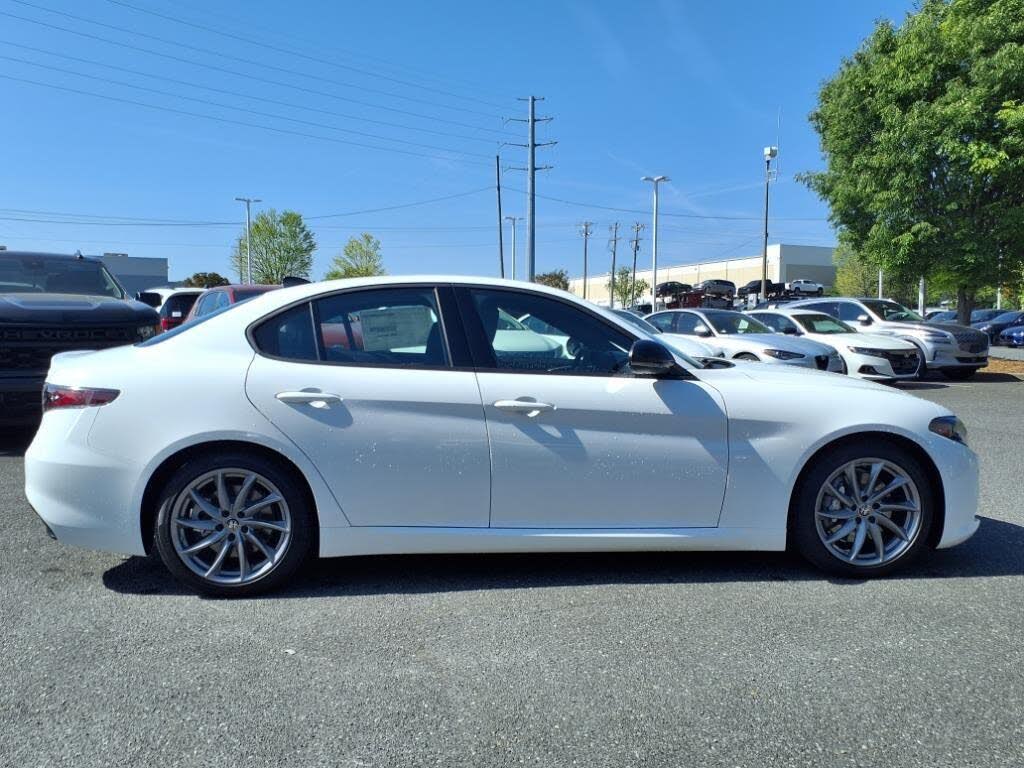 2025 Alfa Romeo Giulia