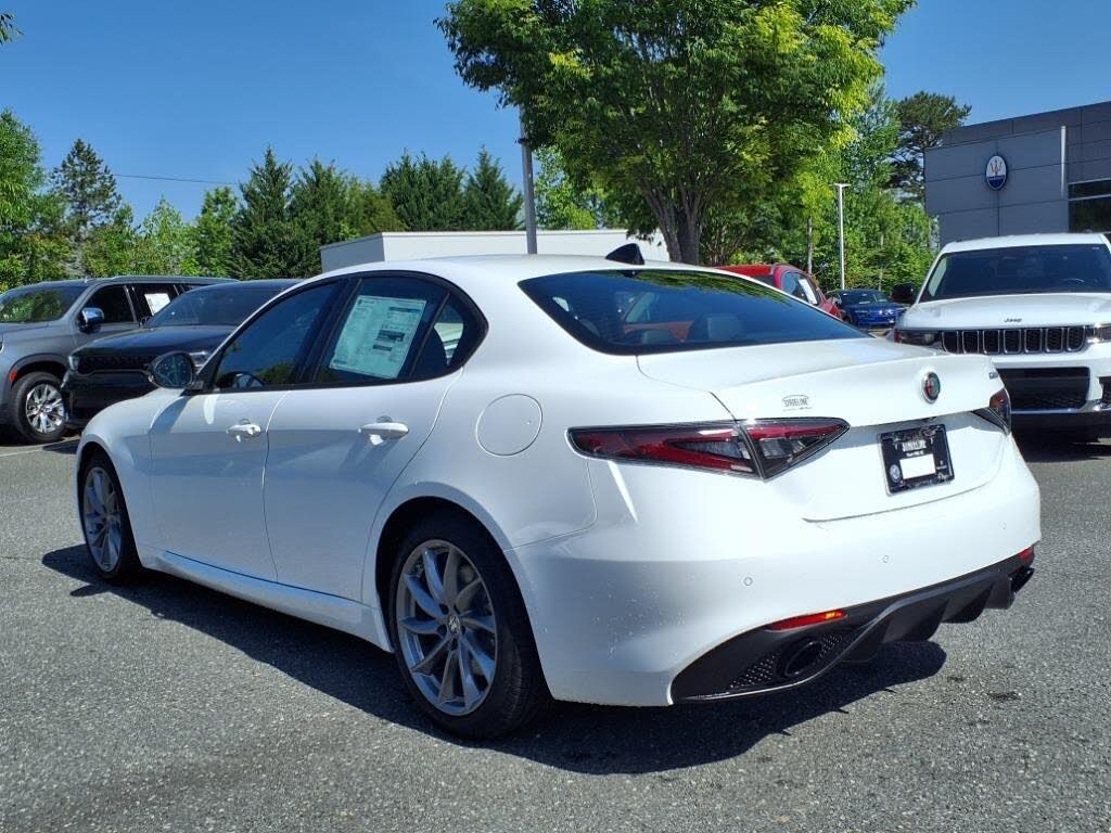 2025 Alfa Romeo Giulia