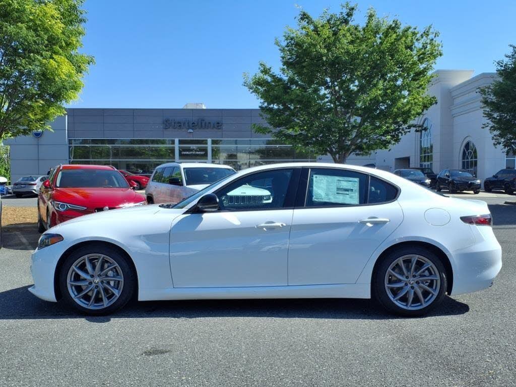 2025 Alfa Romeo Giulia