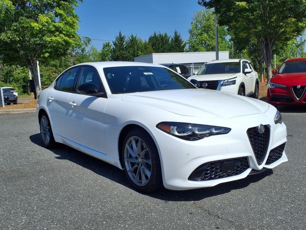 2025 Alfa Romeo Giulia