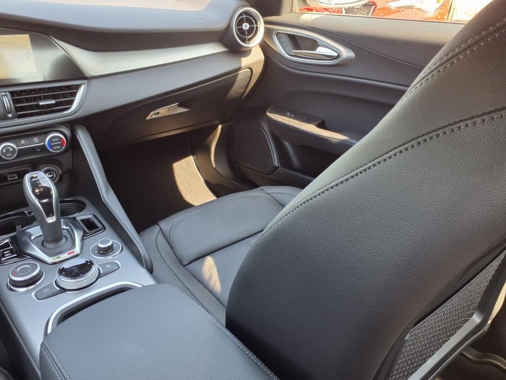2025 Alfa Romeo Giulia