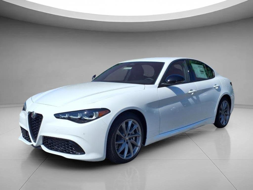 2025 Alfa Romeo Giulia