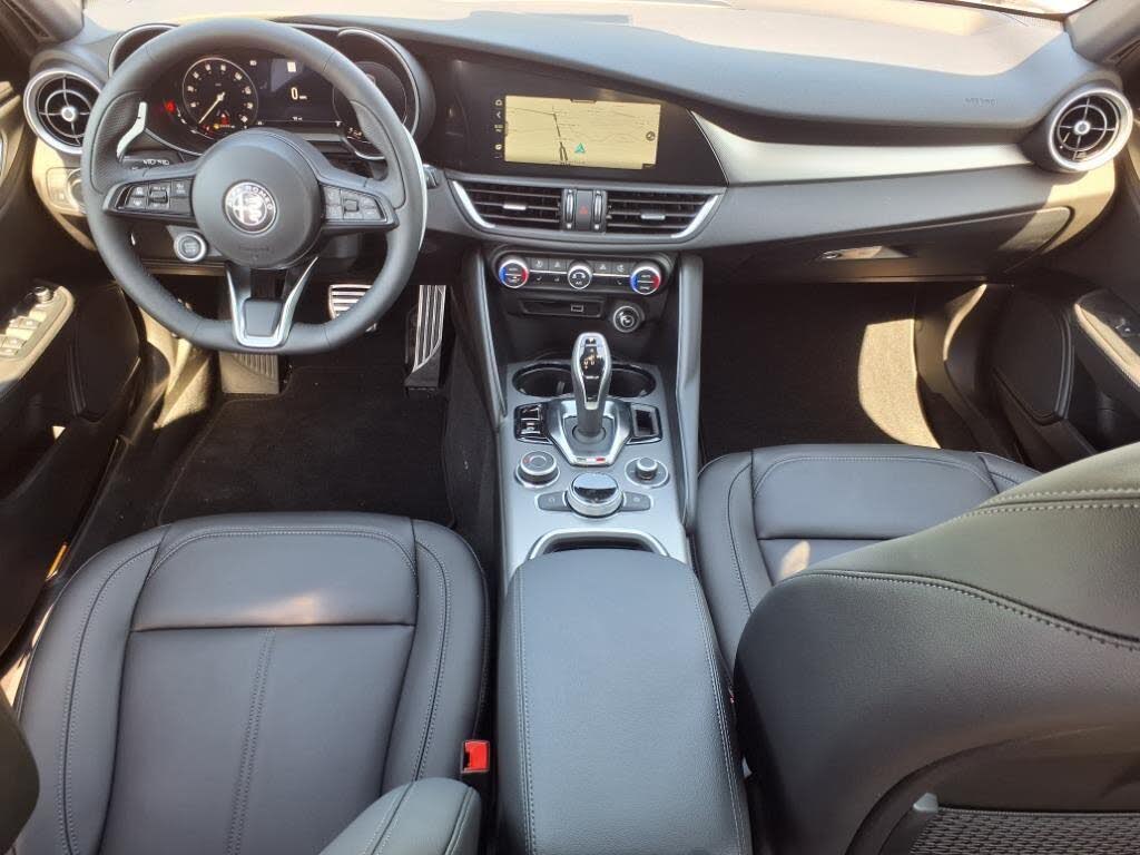 2025 Alfa Romeo Giulia