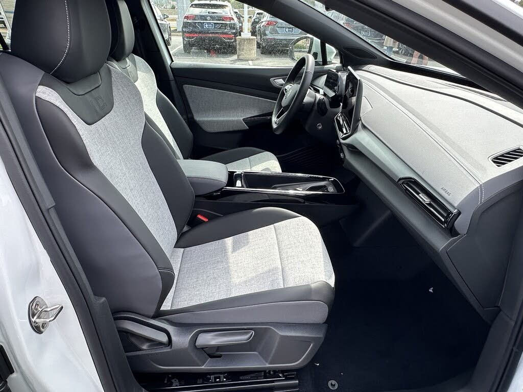 2025 Volkswagen ID.4
