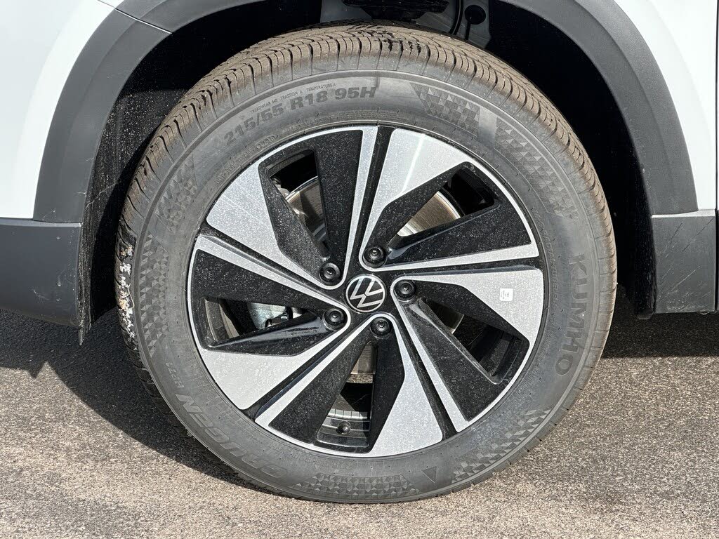 2026 Volkswagen Taos