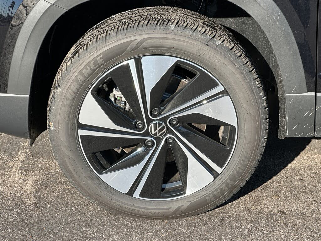 2026 Volkswagen Taos