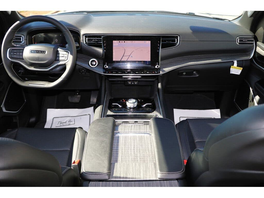 2024 Jeep Wagoneer