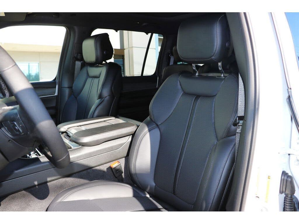 2024 Jeep Wagoneer