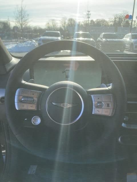 2025 Genesis GV60