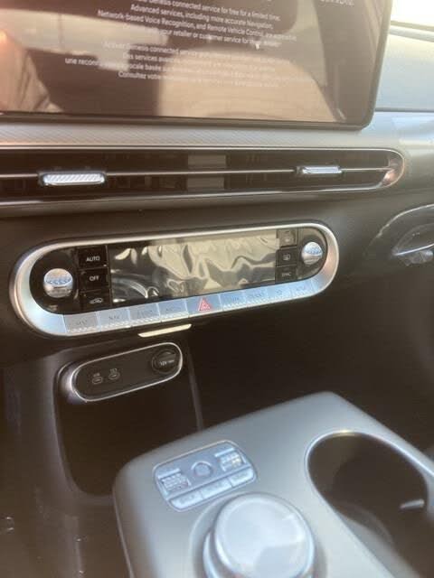 2025 Genesis GV60