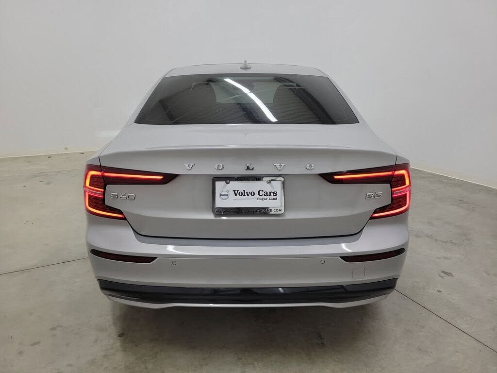 2025 Volvo S60