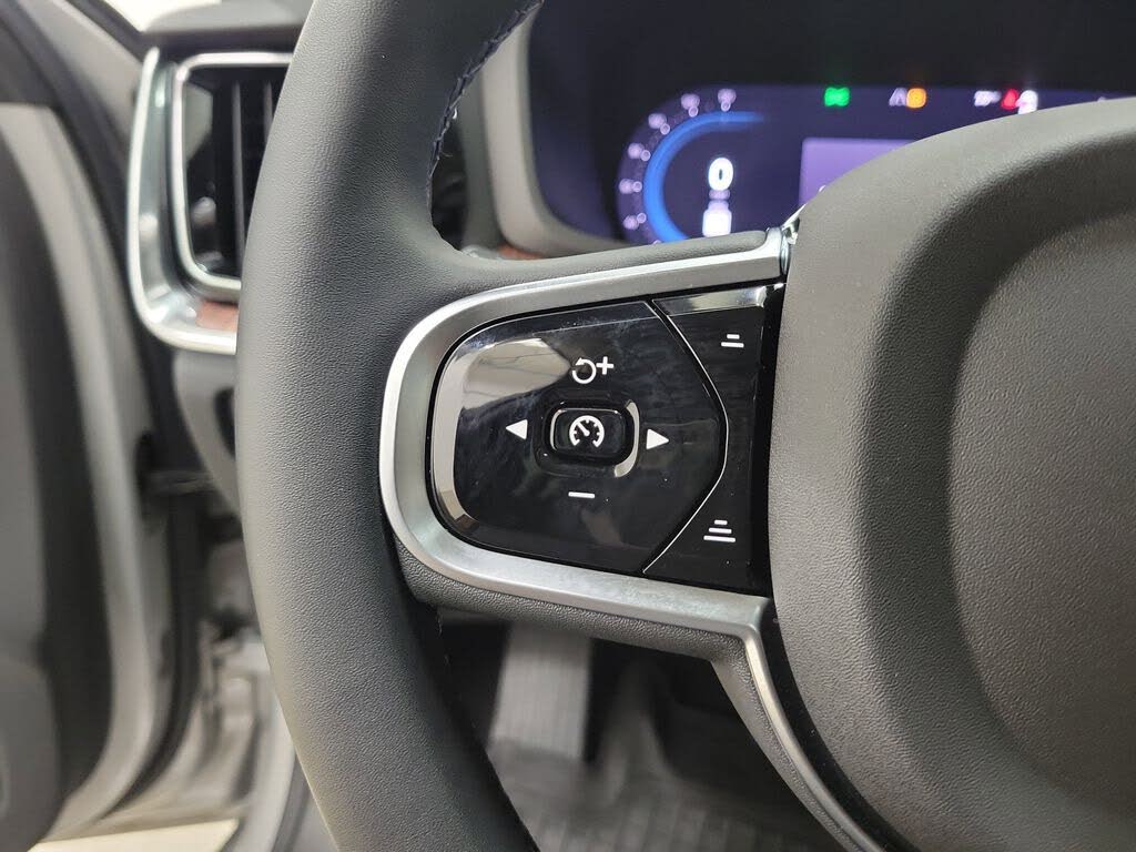 2025 Volvo S60