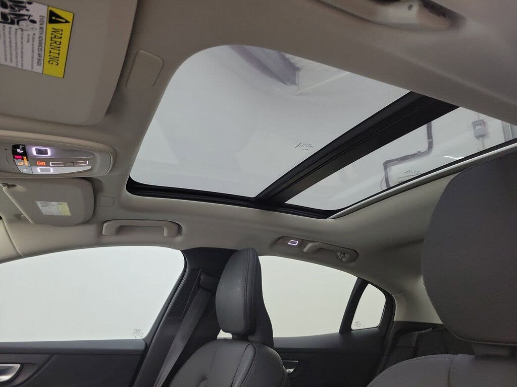 2025 Volvo S60