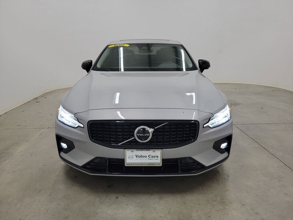 2025 Volvo S60