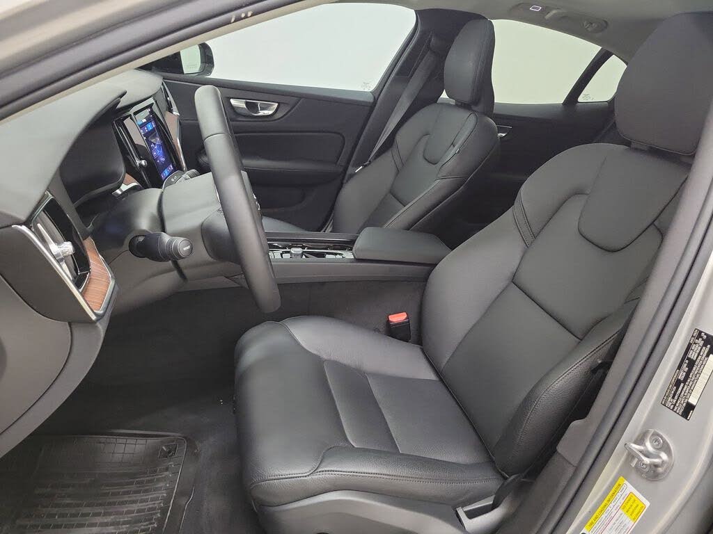 2025 Volvo S60
