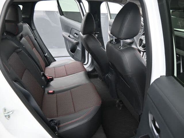 2025 Nissan Kicks