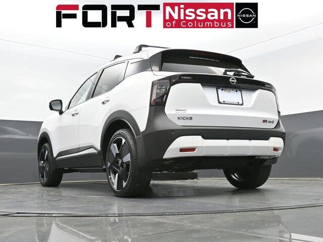 2025 Nissan Kicks