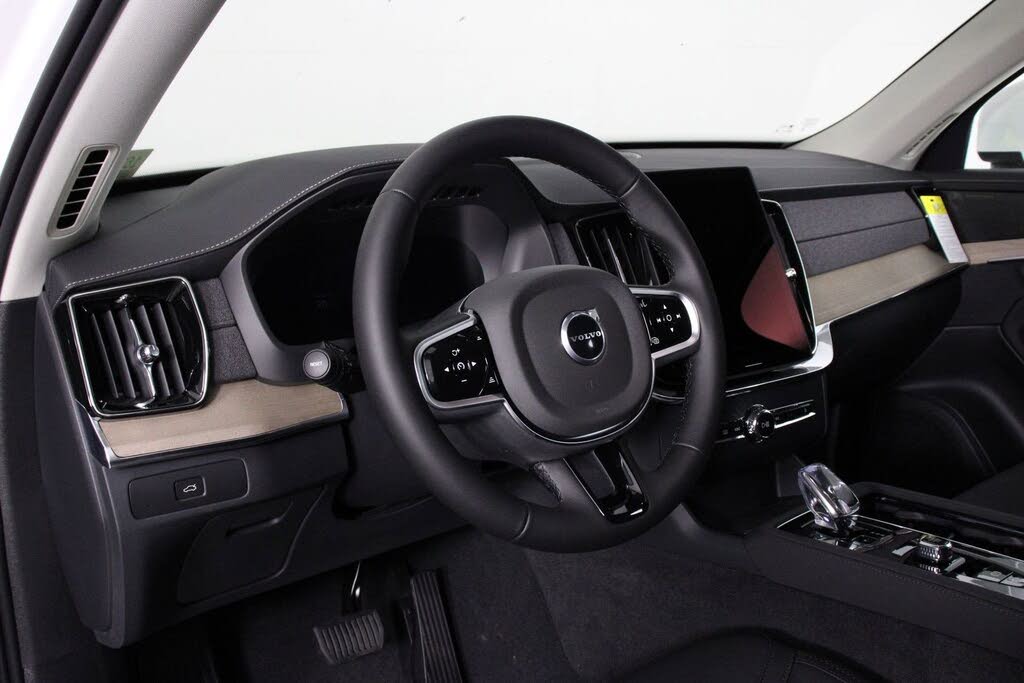 2025 Volvo XC90