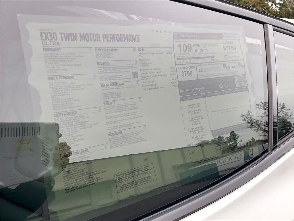 2025 Volvo EX30