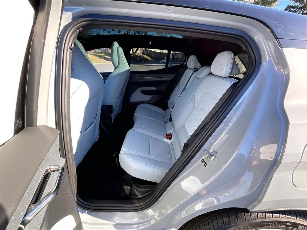 2025 Volvo EX30