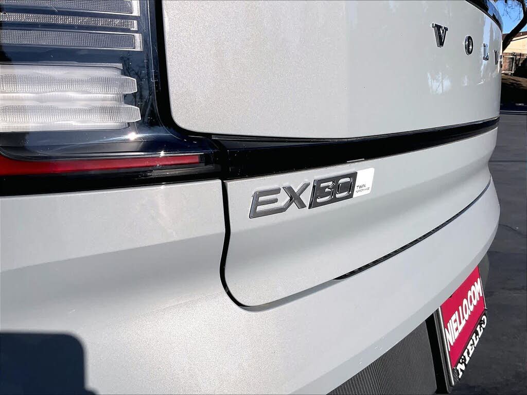2025 Volvo EX30